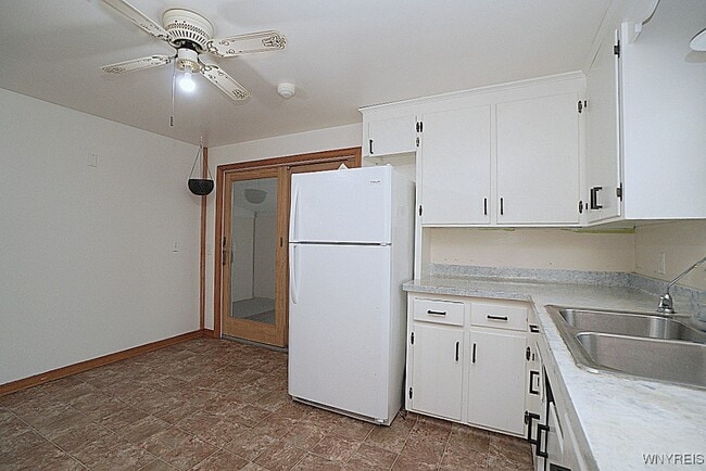 Building Photo - 55 Cornell Ave