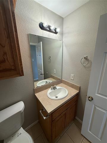 Building Photo - 209 Blue Bell Ct