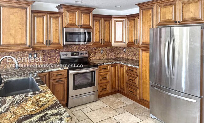 Primary Photo - 9708 E Vía Linda