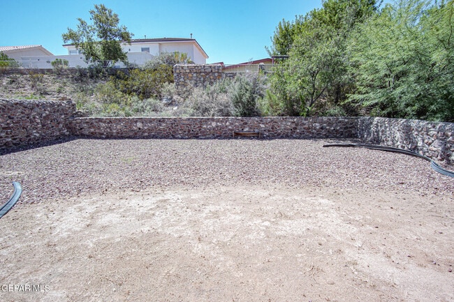Building Photo - 6724 Dakota Ridge Dr