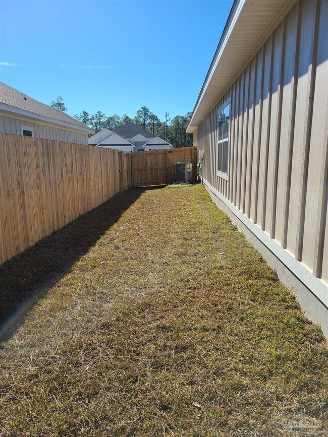 Building Photo - 4490 Water Leaf Cove