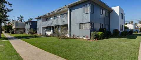 Building Photo - 1103 Bronson Ave