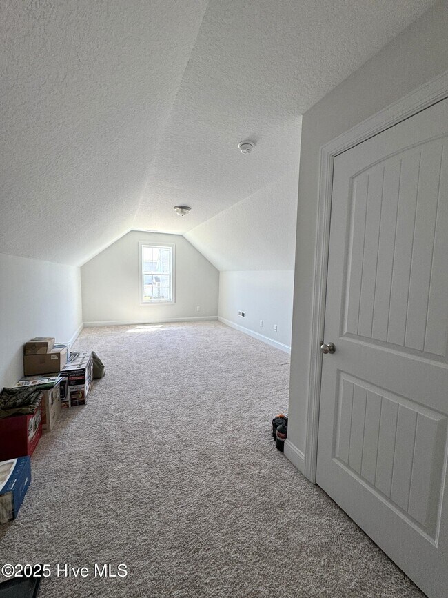 Building Photo - 461 Worsley Wy