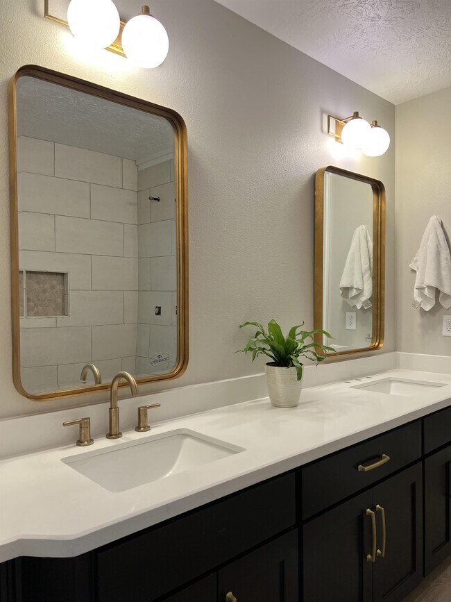 Building Photo - 4908 Spearman Dr