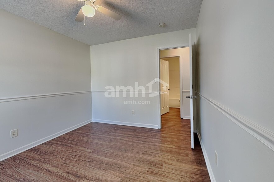 Building Photo - 15006 Jerpoint Abby Dr