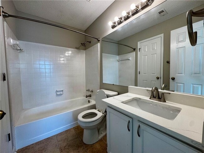 Building Photo - 1107 Sandy Ln Dr