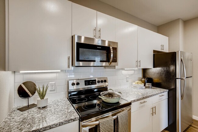 Ten West | Greeley, CO Apartments - Ten West