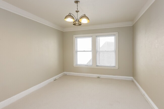 Building Photo - 708 Calmar Ave