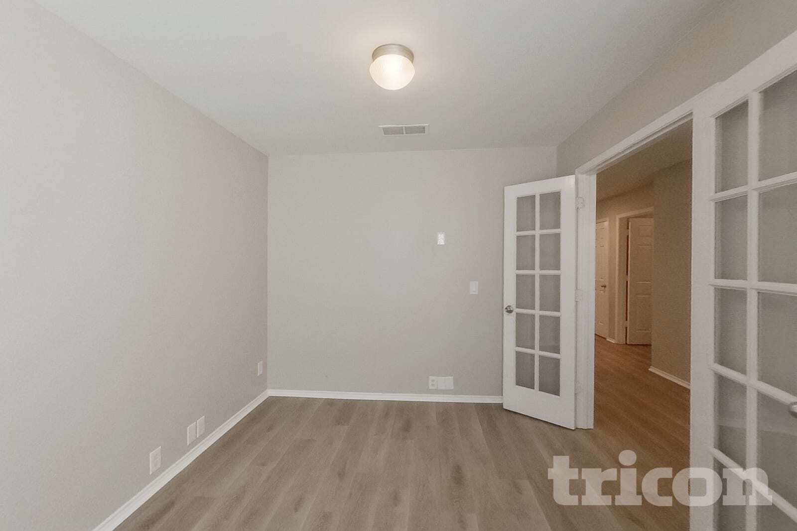 Building Photo - 206 Bison Meadow Dr