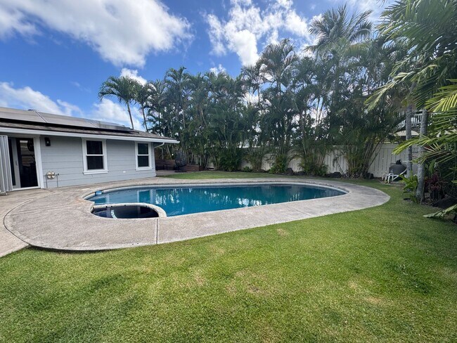 Building Photo - 279 Hamakua Dr