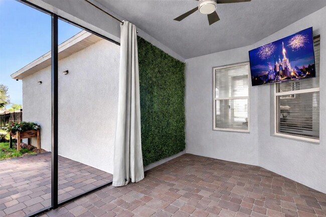 Building Photo - 16137 Wind View Ln