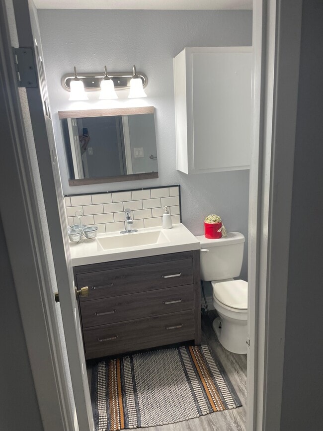 Building Photo - 1807 Treehouse Trail