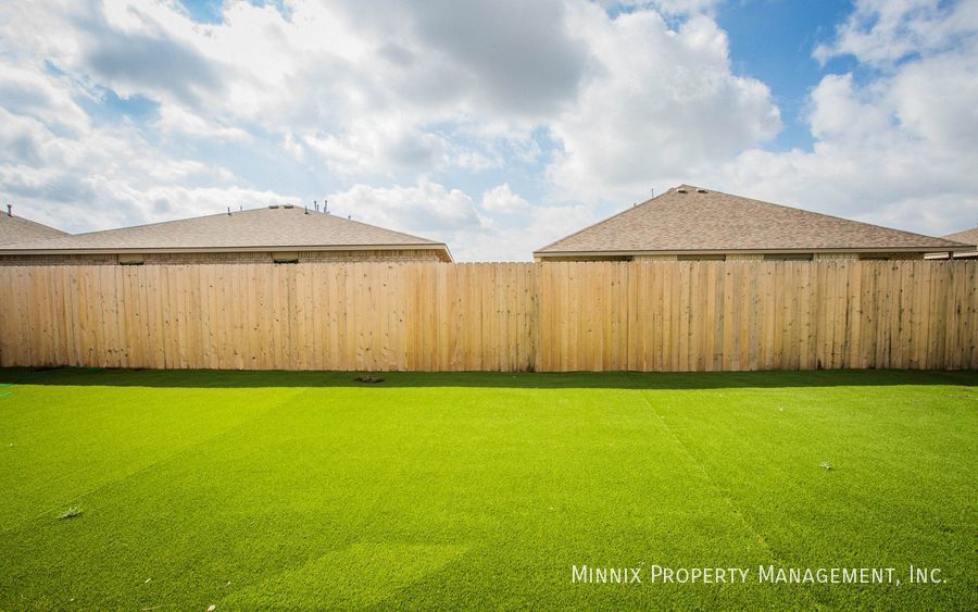 Building Photo - 2148 Kirksey Ave