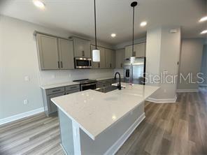 Building Photo - 15260 Ovation Dr