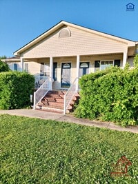 Building Photo - 185 Woodlee Ct