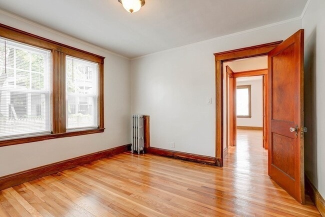 Building Photo - 43 Magdala St
