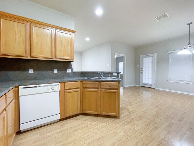 Building Photo - 3064 Palomino Trl