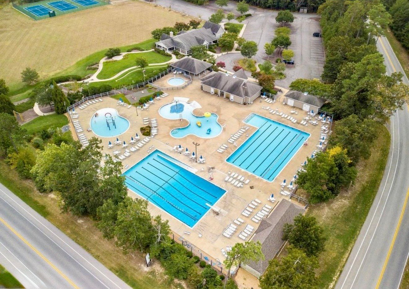 Building Photo - 23141 Foxglove Way