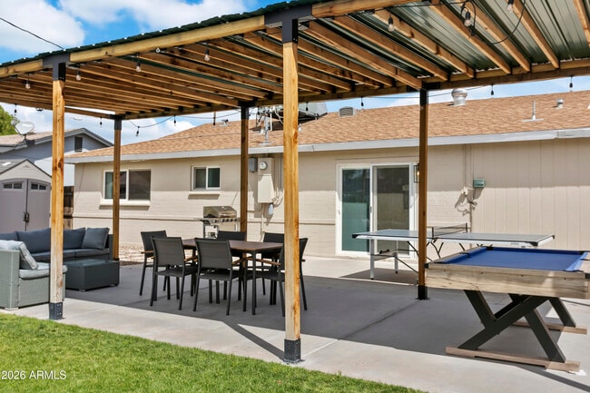 Building Photo - 7901 E Loma Land Dr