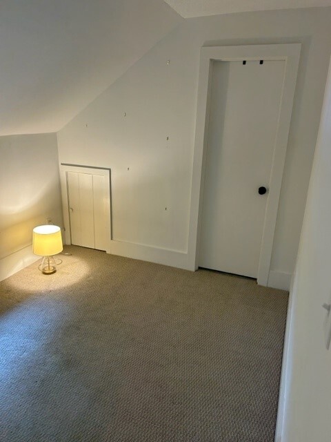 Guest Bedroom/Office Space - 17 River St