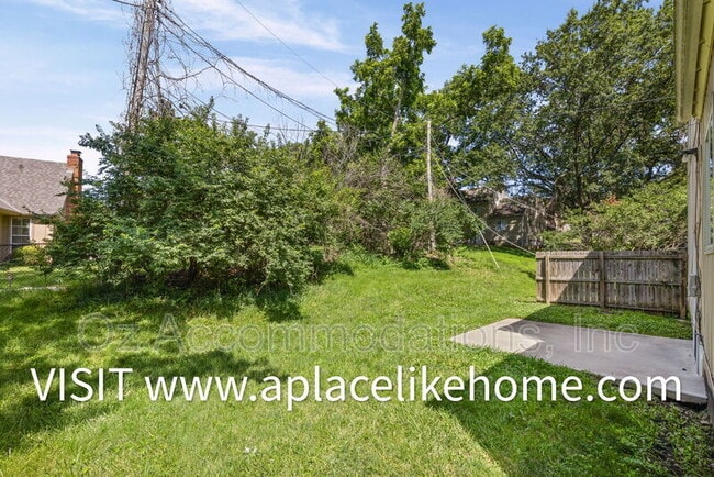 Building Photo - 9702 Shepherds Dr