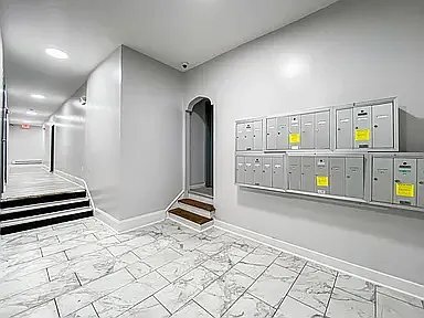 Building Photo - 5800 N 16th St