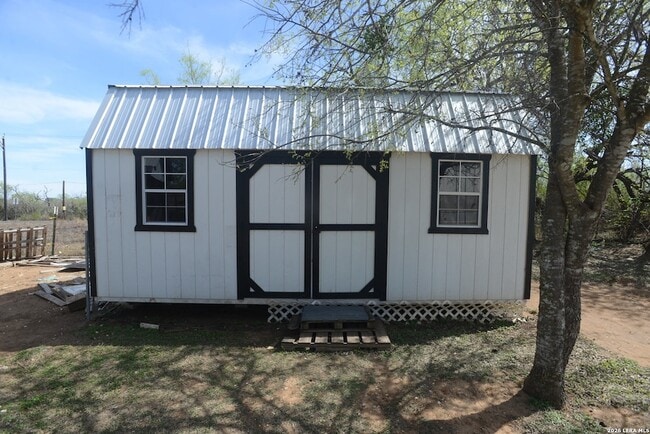 Building Photo - 13598 Old Frio City Rd