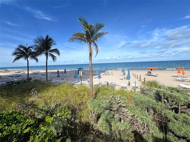 Building Photo - 3850 Galt Ocean Dr