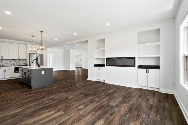 Building Photo - 413 Weston Park