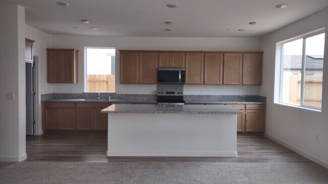 Building Photo - 6064 Sunscape Wy