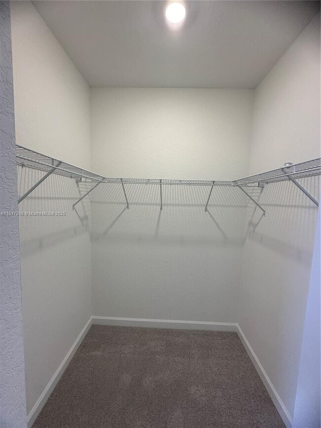 Building Photo - 2627 SE 28 Street