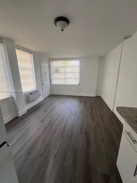 Building Photo - 1262 SW 4th St