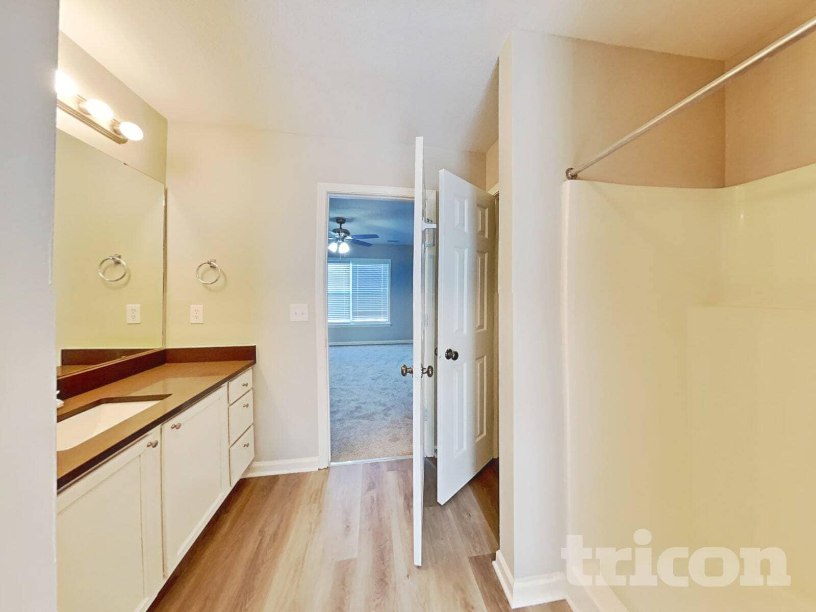 Building Photo - 303 Collingwood Ln