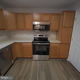 Building Photo - 46175 Kayak Ct