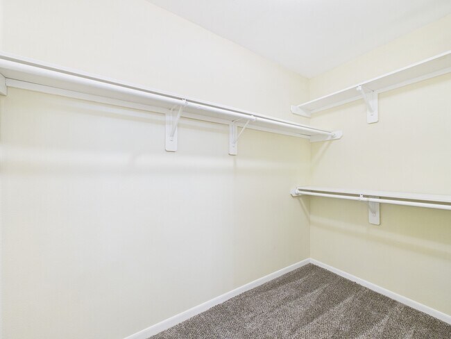 Building Photo - 12642 Ashford Meadow Dr