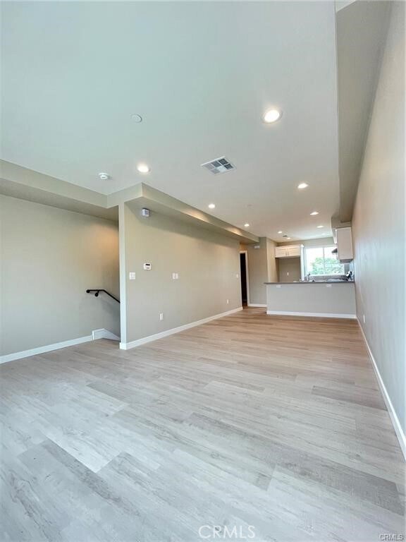 Building Photo - 4251 Live Oak Ave