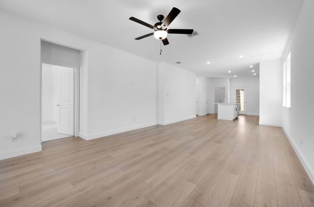 Building Photo - 1108 Broomsedge Mews