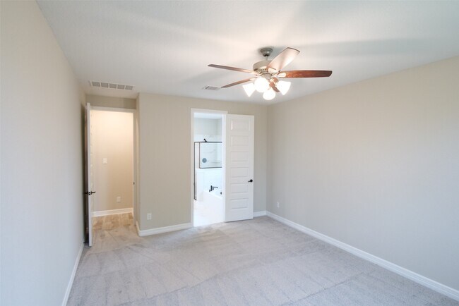 Building Photo - 25907 Rose Frost Ct