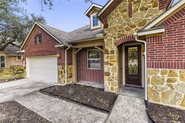 Building Photo - 5013 Pyrenees Pass