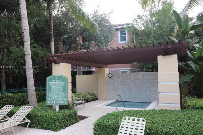 Building Photo - 6660 W Sample Rd