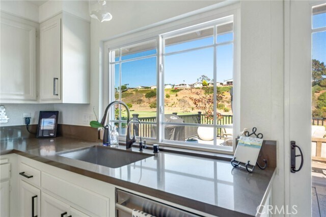 Building Photo - 832 Camino De Los Mares