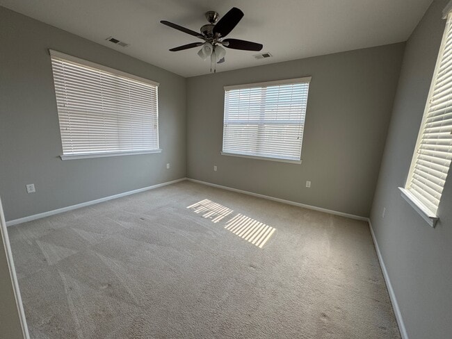 Building Photo - 4320 Turnworth Arch