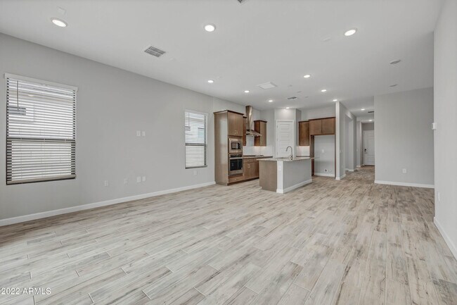 Building Photo - 17622 N 48th Pl