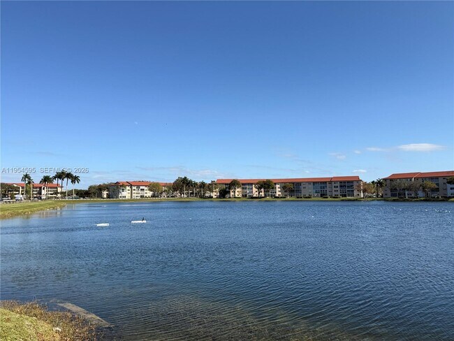 Building Photo - 100 SW 132nd Way