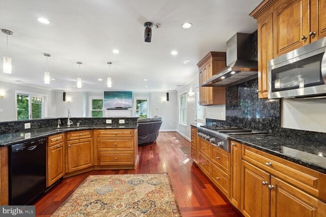 Building Photo - 7713 Winterberry Pl