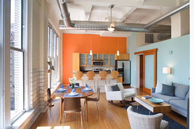 Building Photo - 1136 Washington Ave