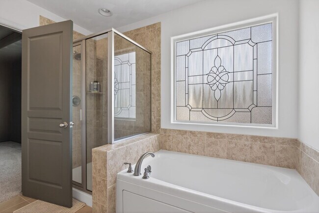 Building Photo - 207 Hearthstone Rch