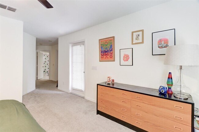 Building Photo - 4004 Foxtail Palm Ct