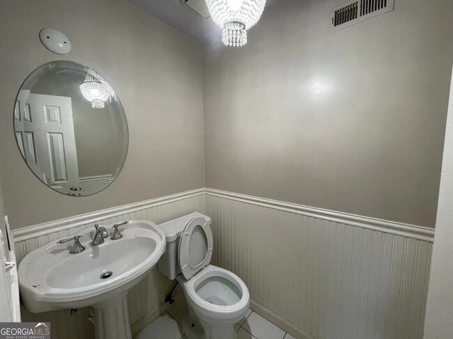 Building Photo - 1300 Kennesaw Trace Ct
