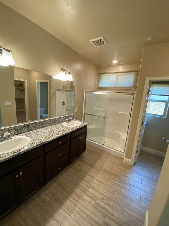 Building Photo - Lovely Newer Home with solar included.